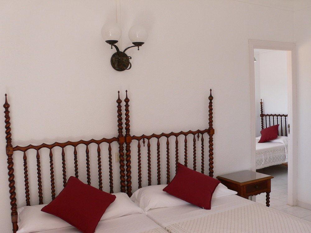 Hostal Cas Bombu Cala Ratjada  Luaran gambar